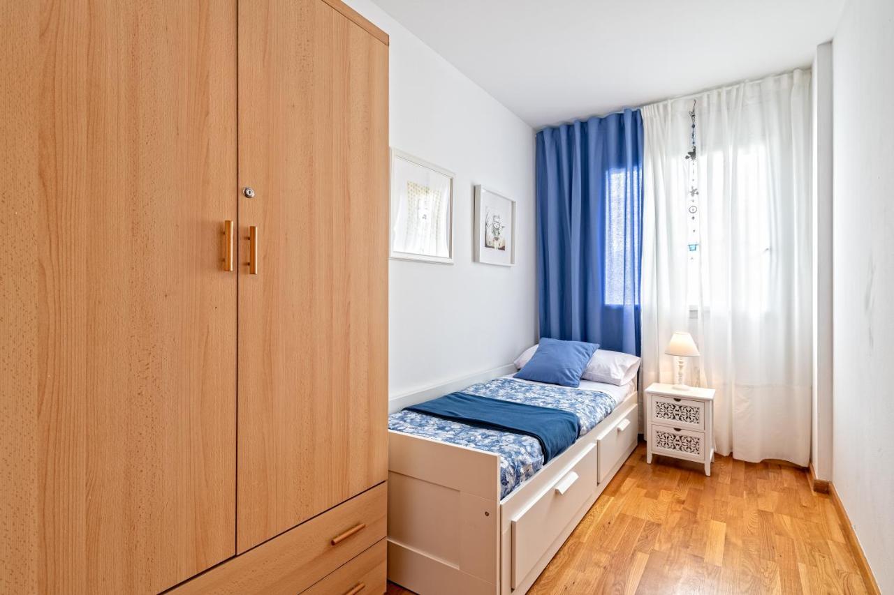 Calido Apartamento Con Piscina En Barcelona Рипольет Экстерьер фото