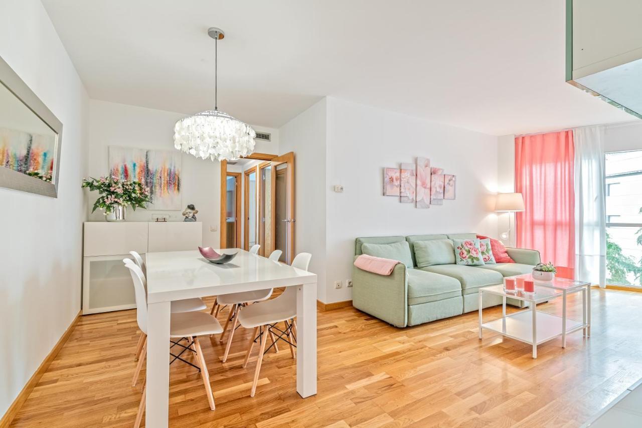 Calido Apartamento Con Piscina En Barcelona Рипольет Экстерьер фото